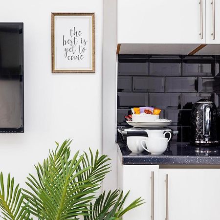 2 Bed Apartment London Eksteriør bilde