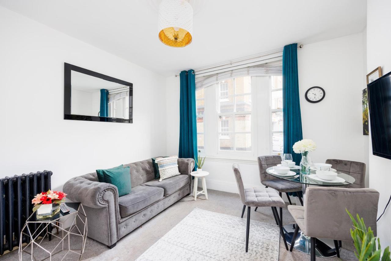 2 Bed Apartment London Eksteriør bilde
